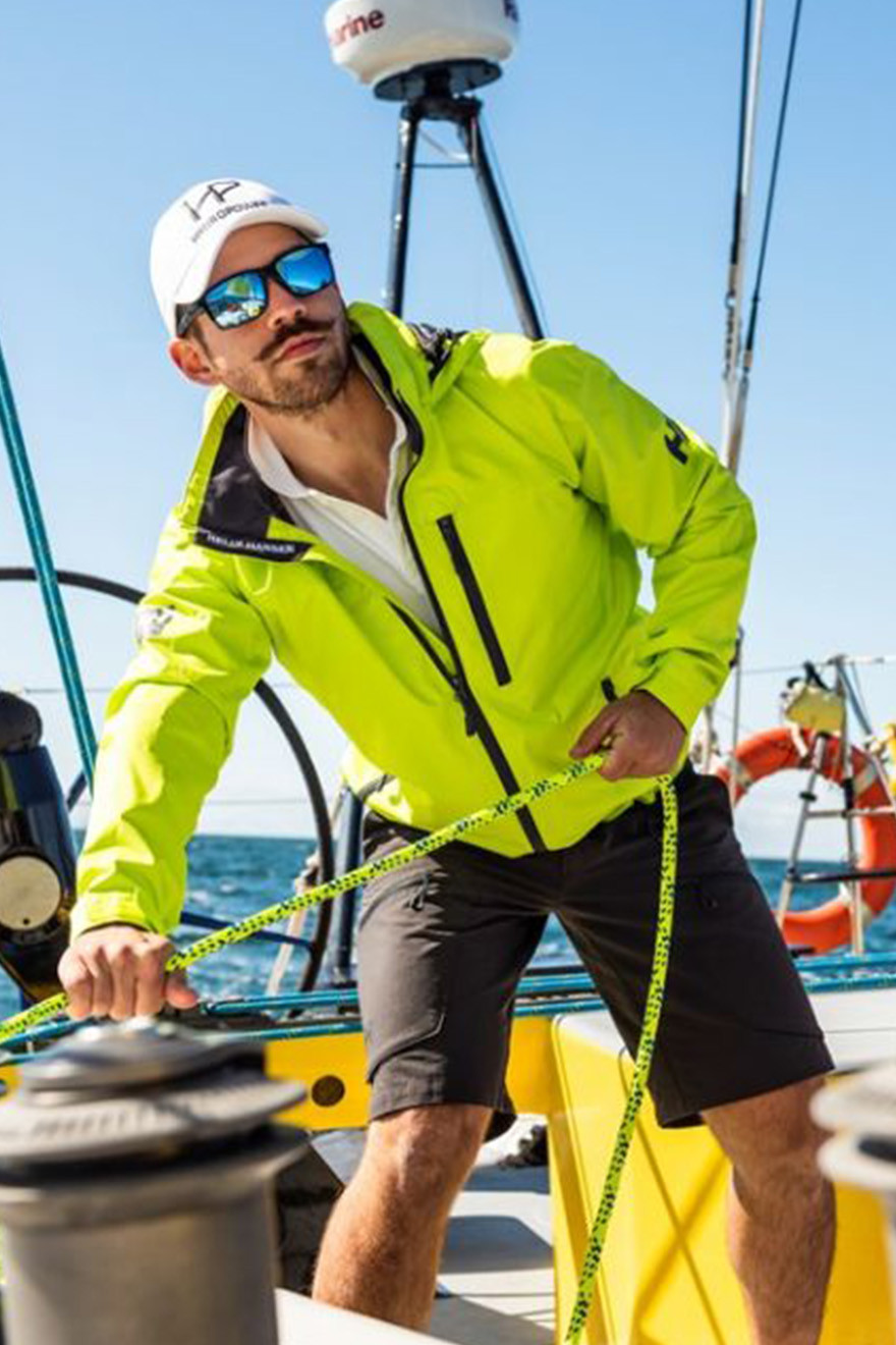 Yacht Uniform - Professionalità al servizio delle vostre forniture da Yacht